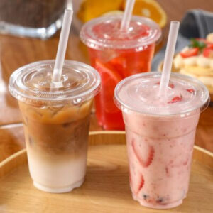 12oz Transparent Cup With Flat Cover from Eloquent Prints and Packaging, ideal for serving smoothies, juices, iced coffee, and cold beverages securely.