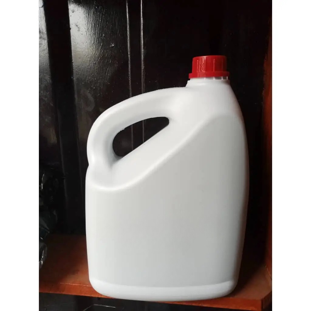 4 Liter White Thick Plastic Gallon Available in Lagos Nigeria