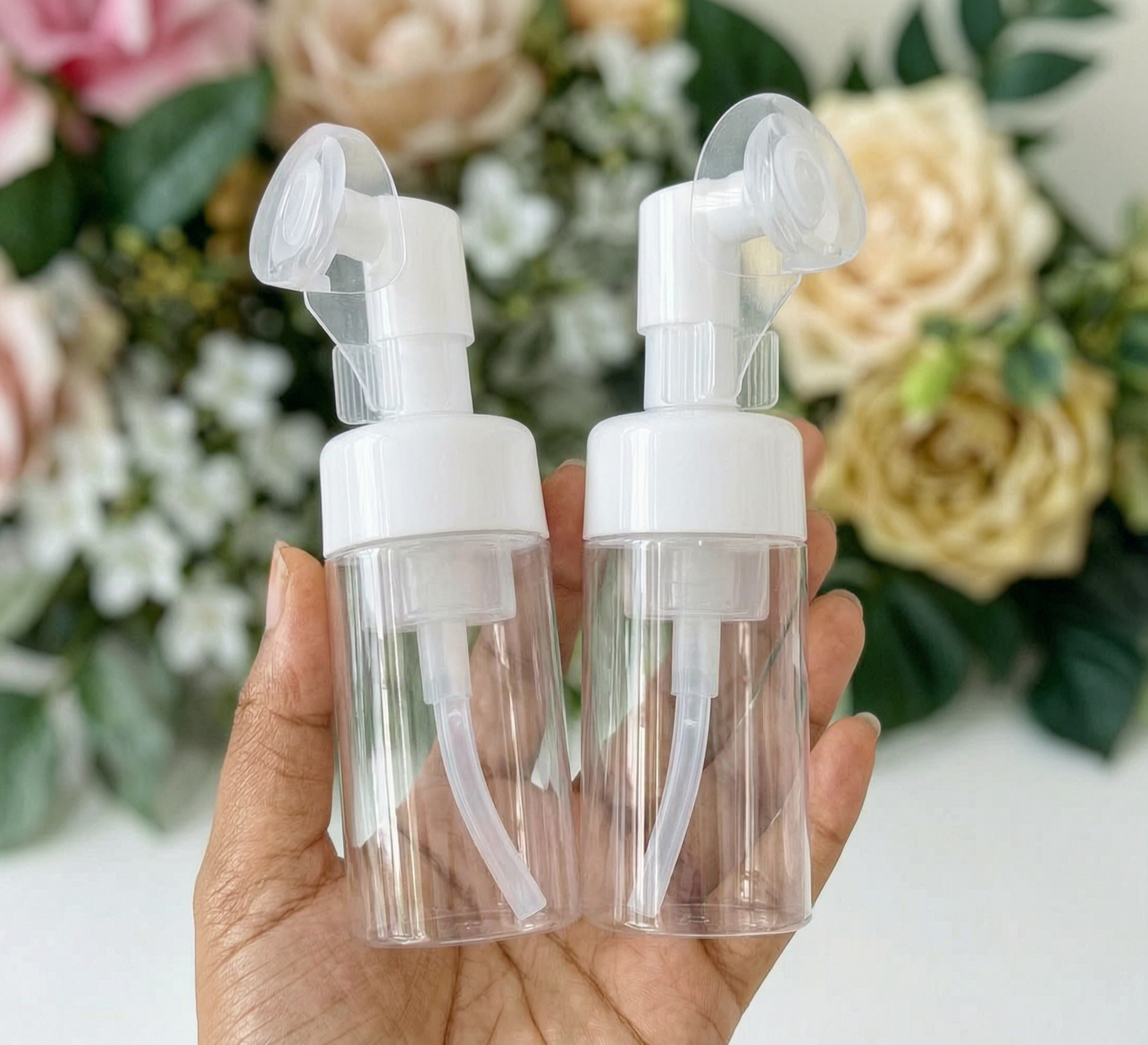 100ml Foam Container plastic bottle with foaming pump for liquid soap, skincare and cosmetic product packaging.