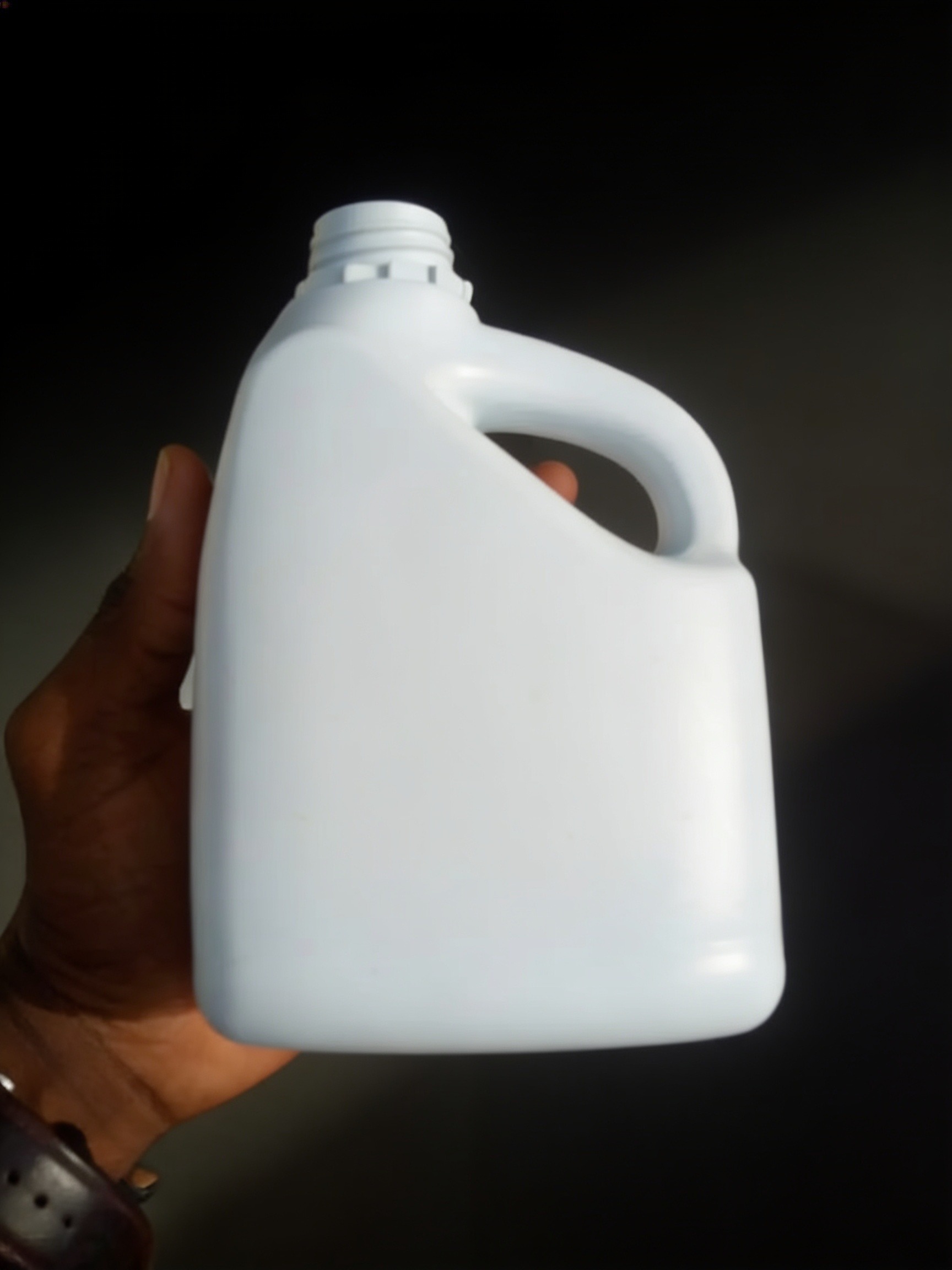 1litre White Gallon plastic packaging container supplied by Eloquent Prints and Packaging in Lagos, Nigeria.