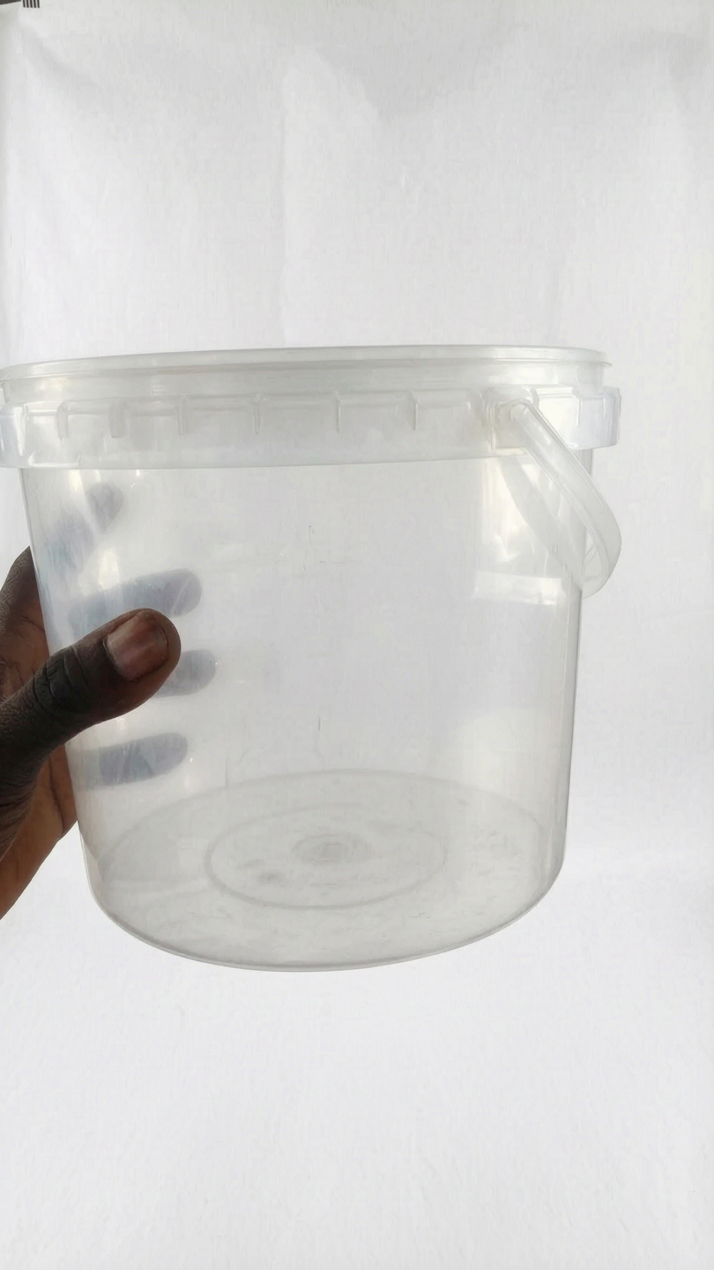 4 Liter Transparent Plastic Container for liquid product packaging in Lagos, Nigeria.