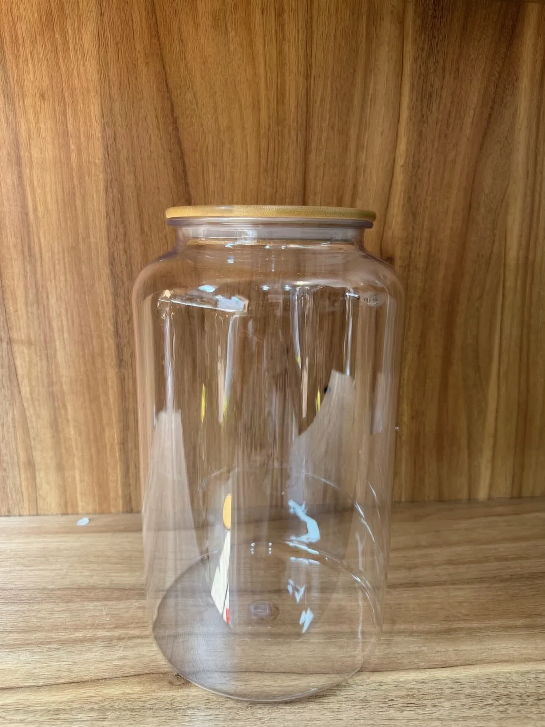 6L and 3.9L Food Storage Jars With Wooden Lids for dry food storage